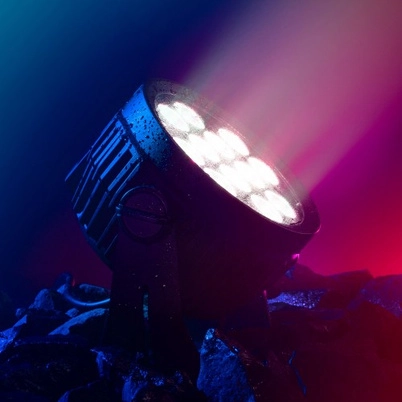 Cameo FLAT PRO® 7 G2 7 x 10 W RGBWA LED Outdoor Spotlight